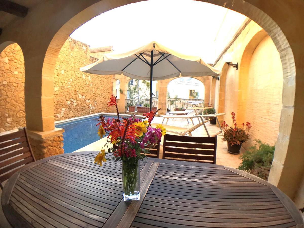 Ad Hoc B&B Il-Pergla Εξωτερικό φωτογραφία