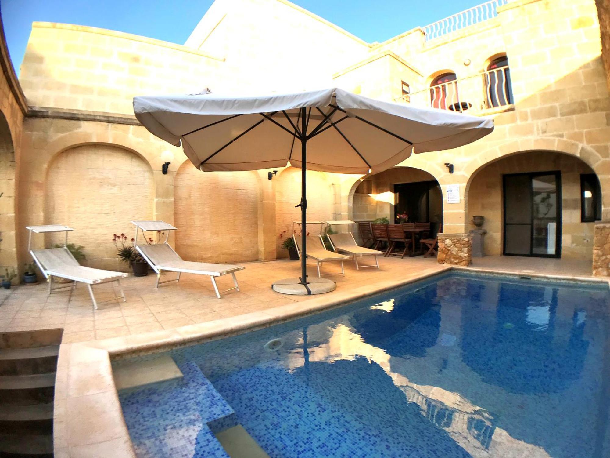 Ad Hoc B&B Il-Pergla Εξωτερικό φωτογραφία